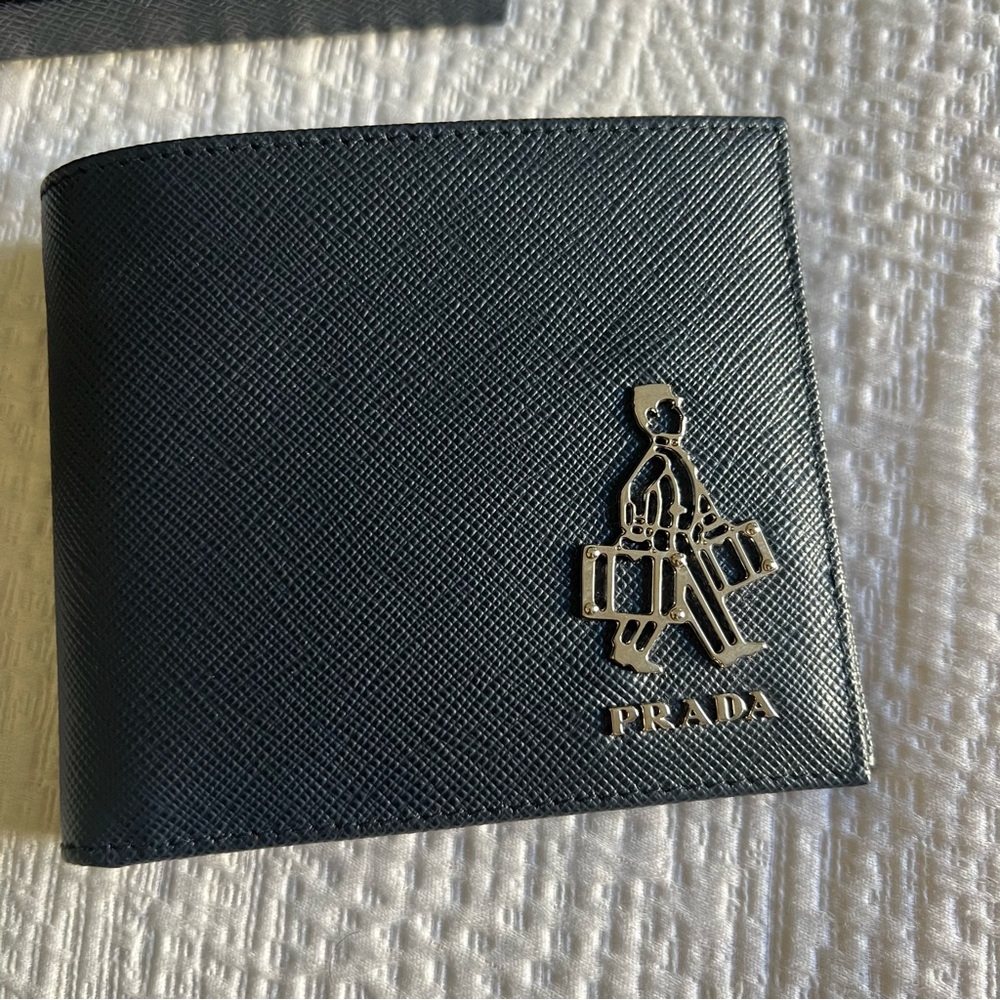 Prada Saffiano Voyage Bi-Fold Wallet Dark Navy